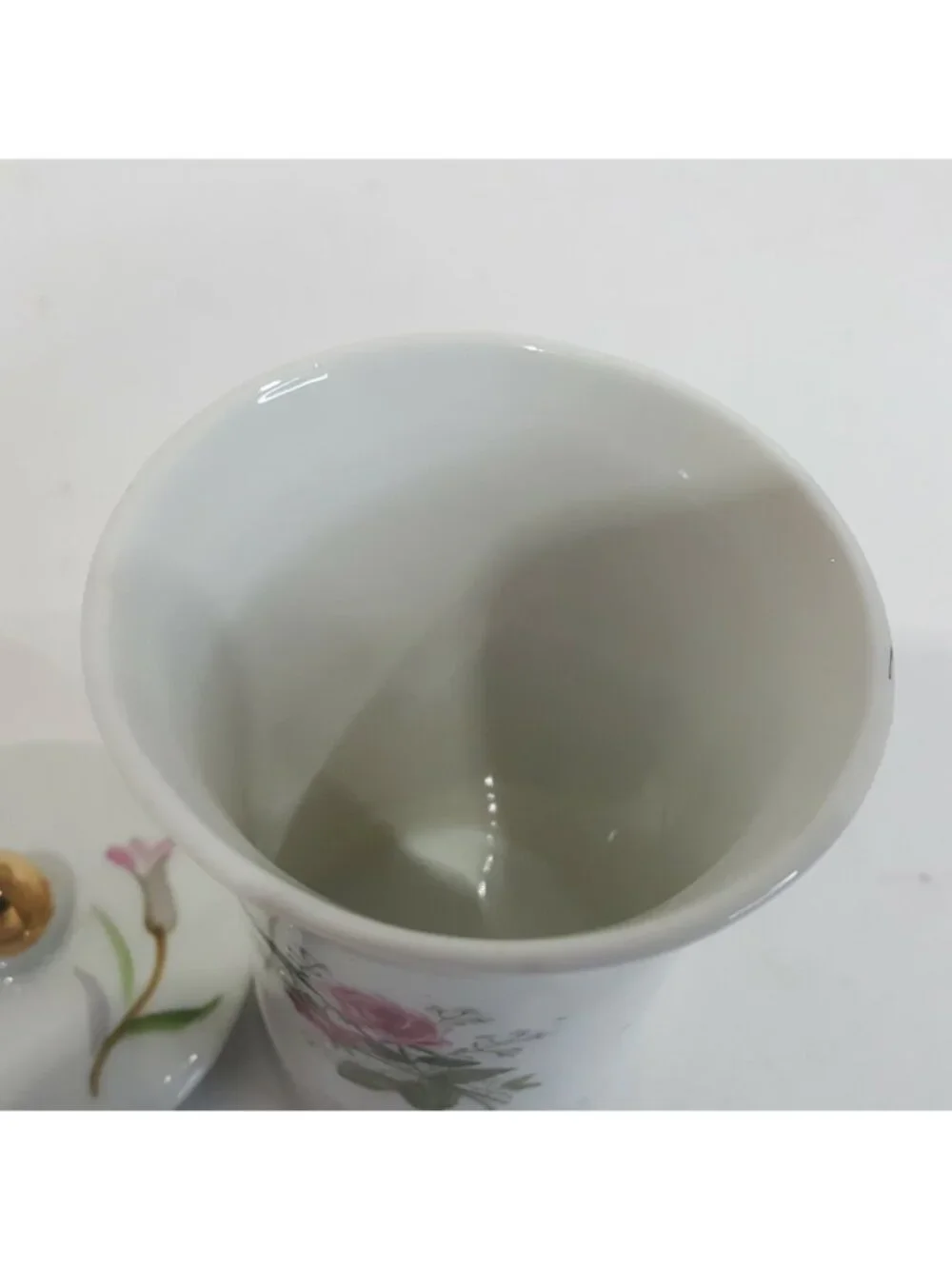 Chinese White Glazed Porcelain Covered Floral Rose Flower Tea Cup 2634 Lid Pink